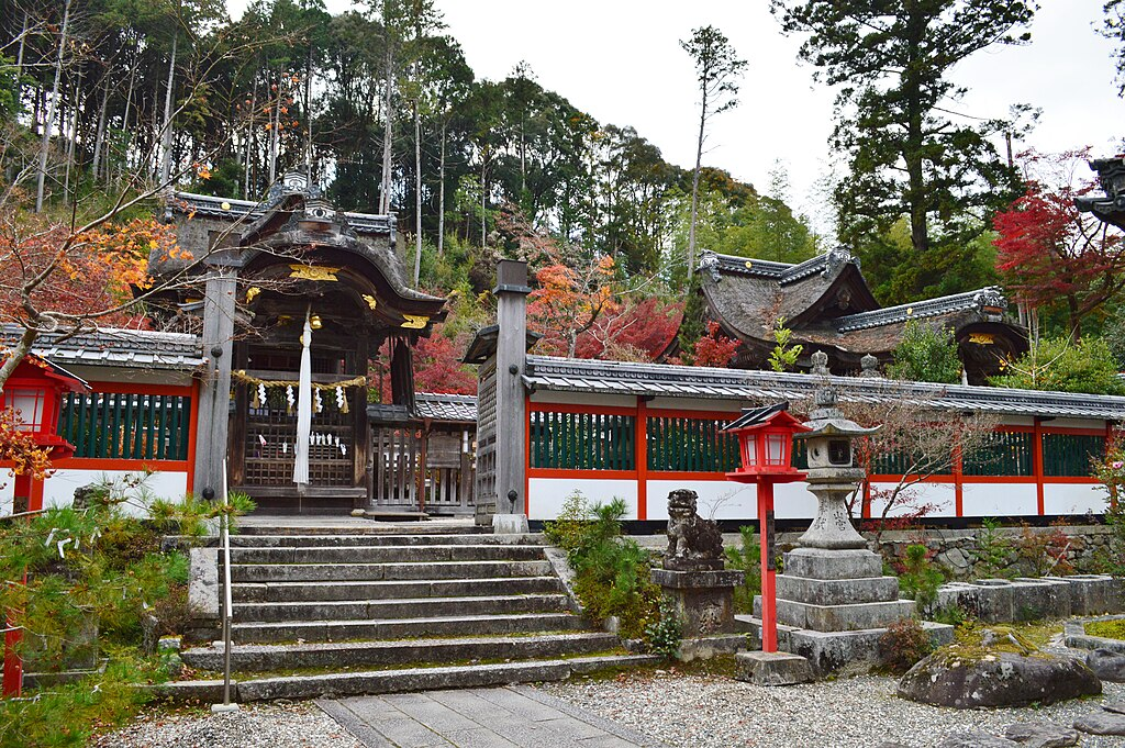 鍬山神社